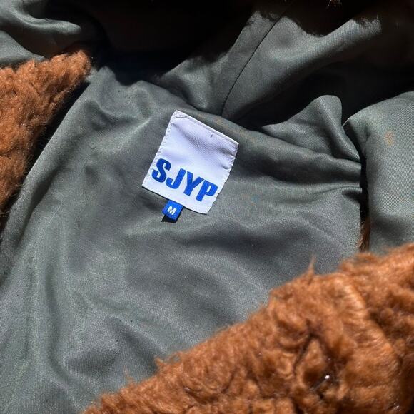 SJYP Furry hooded jacket - Picture 3 of 6